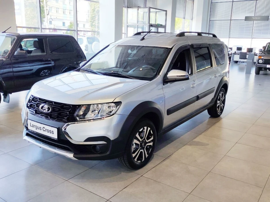 LADA LARGUS CROSS 7 МЕСТ COMFORT