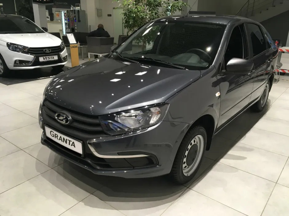 LADA GRANTA ЛИФТБЕК STANDARD